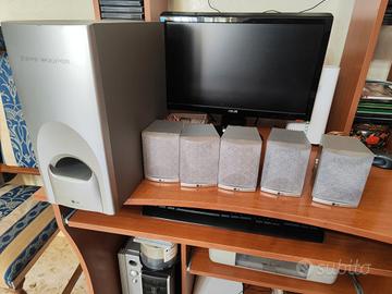 5 altoparlanti e super woofer LG
