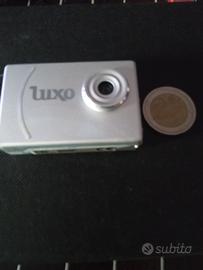 mini fotocamera anno 2002 