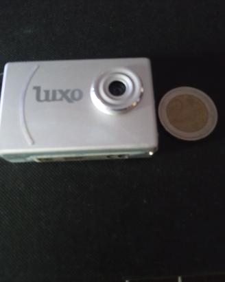 mini fotocamera anno 2002 