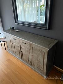 Credenza