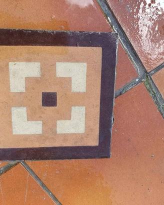 CEMENTINE ANTICHE QUADRATE