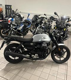 MOTO GUZZI V7 850 Stone Abs