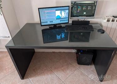 Scrivania Nera Vetro + Sedia Ufficio
