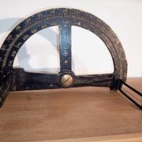 Grafometro vintage in Ottone con patina originale,