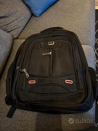 Zaino 29L da viaggio NUOVO