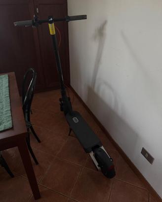 Monopattino Elettrico