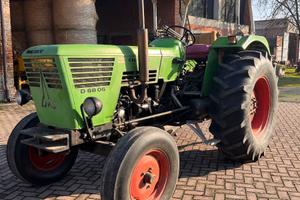 Trattore Deuzt 6806