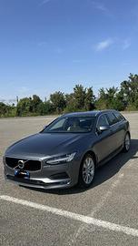Volvo v 90