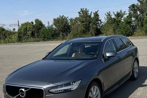 Volvo v 90