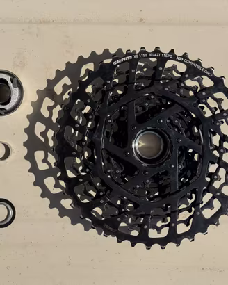 SRAM pacco pignoni + corpetto