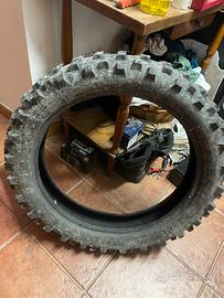 Gomma enduro mitas