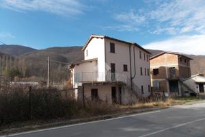 CASA INDIPENDENTE A FOLIGNO