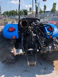 Trattore agricolo