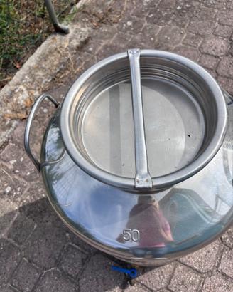 Contenitore per olio