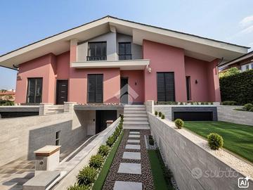 PORZIONE DI TRIFAMILIARE A ROMA