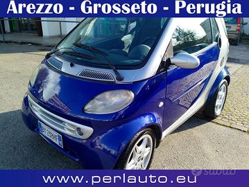 SMART ForTwo 800 smart & passion cdi (30 kW)