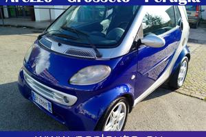SMART ForTwo 800 smart & passion cdi (30 kW)