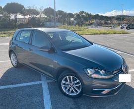 Volkswagen Golf 7.5 restyling 2020 DSG 130 cv