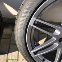 GOMME + CERCHI 245/45 R20–SET COMPLETO COME NUOVO