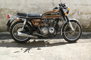 Honda four 500