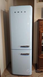 Frigo Smeg retrò celeste