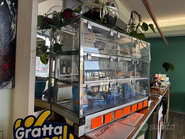 Vetrina bar