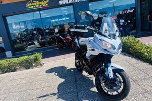 KAWASAKI Versys 650 TUTTO INCLUSO ANCHE PASSAGGI