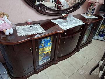 CAMERA DA PRANZO COLORE MOGANO NUOVA