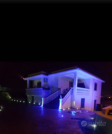 Villa indipendente con piscina