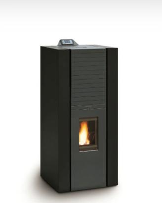 Stufa a pellet idro palazzetti 18 kw