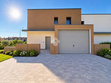 VILLA A SCHIERA A PAGNACCO