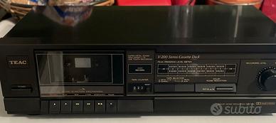 TEAC V-200 REGISTRATORE DECK CASSETTE STEREO 