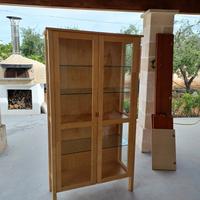 Vetrinetta in legno con ante in vetro – 190x100x40