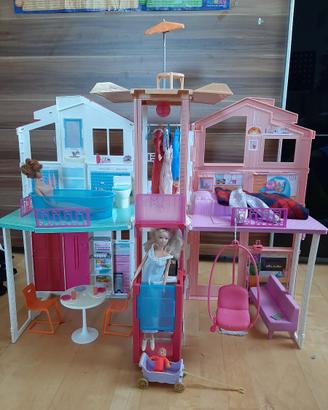 Casa Barbie 3 piani con ascensore, mobili accessor
