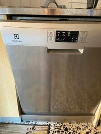 Lavastoviglie ELECTROLUX