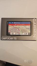 navigatore garmin camper dashcam