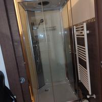 Doccia idromassaggio