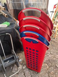Carrelli per spesa