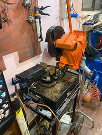 Troncatrice ferro 220v