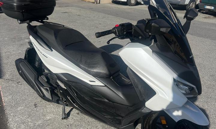 Honda Forza 350 2025