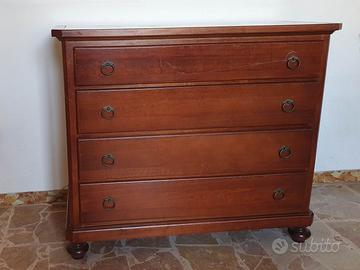 Comò in legno massello con piano in marmo