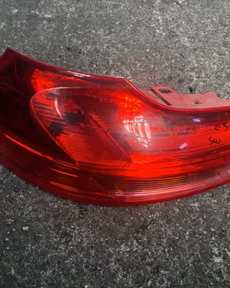FARO POSTERIORE SINISTRO OPEL INSIGNIA SW ANNO:201