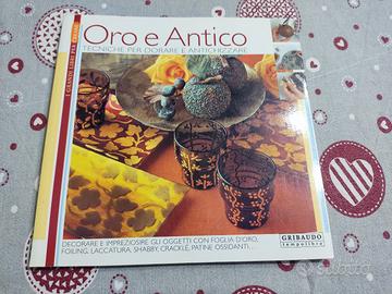 libro  oro e antico 