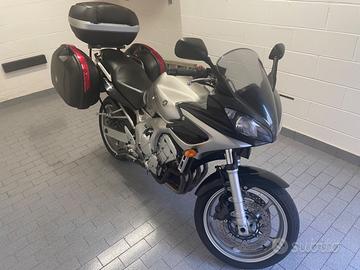 Yamaha FZS 600 Fazer - 2004