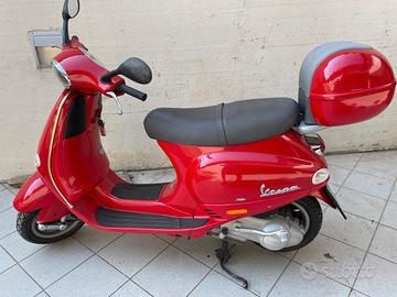 Vespa Primavera 125
