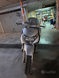 PIAGGIO Beverly 250