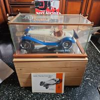 Pocher 1:8 Alfa Romeo Spider Touring Gran Spo