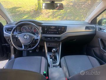 volkswagen polo2019