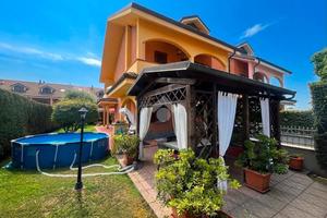 VILLA SINGOLA A SAN MAURIZIO CANAVESE