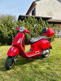 Vespa GTS 300 ie - 2010 - soli 5.472 km